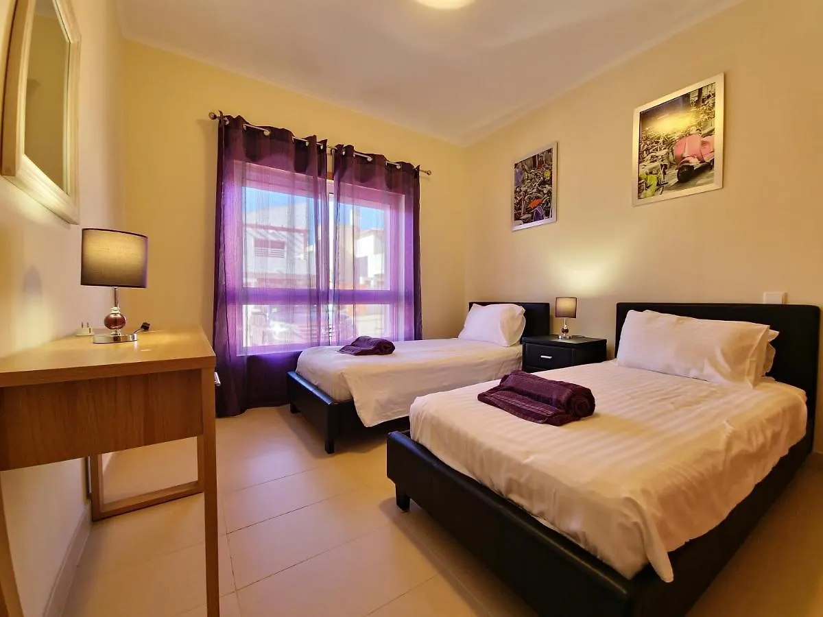 Apartamento Royalmar T2 By Yha Conceicao  Portugal