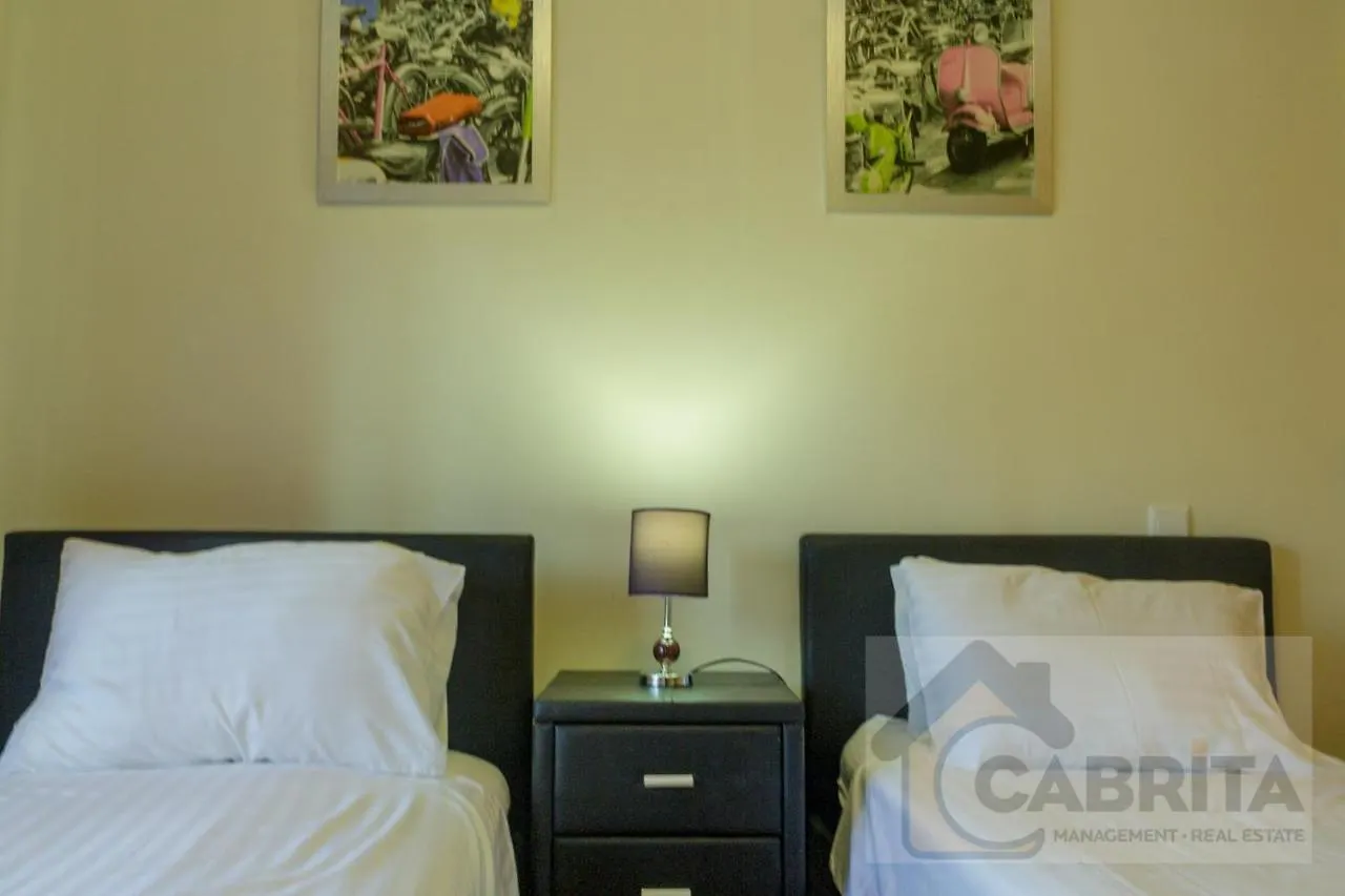 Apartment Apartamento Royalmar T2 By Yha Conceicao